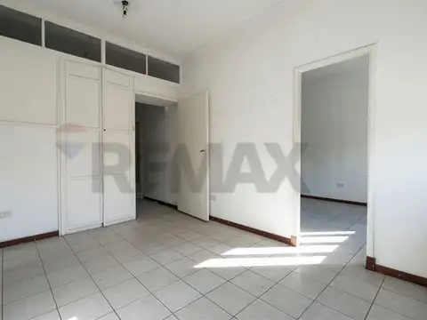 VENTA- PISO -LANUS -APTO PROFESIONAL Y RESIDENCIAL