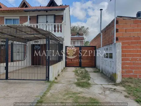 Casa 4 ambientes. | calle 5 8300
