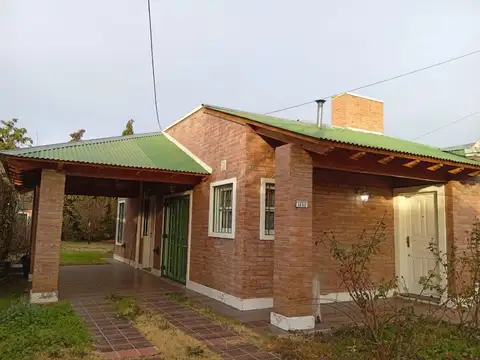 Casa 3 ambientes con 1 baño