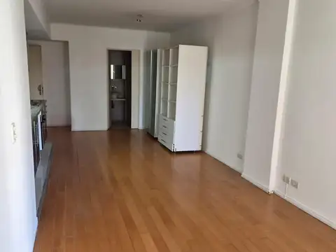 José Hernández 2200