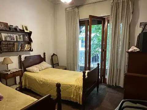 Depto Tipo Casa en Venta 70 años