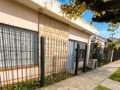 Casa en venta en Barrio Los Cedros