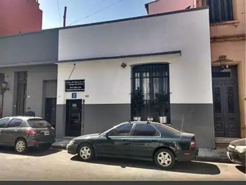 Venta de local mas salon en San Telmo