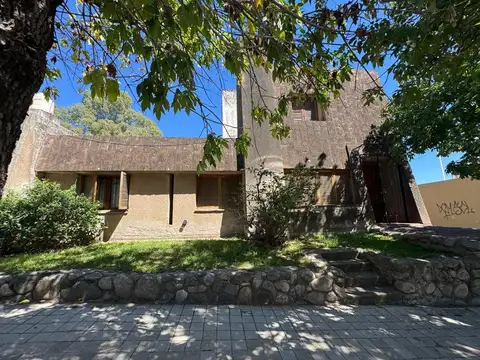 VENTA CASA COLINAS V SARSFIELD APTO CREDITO