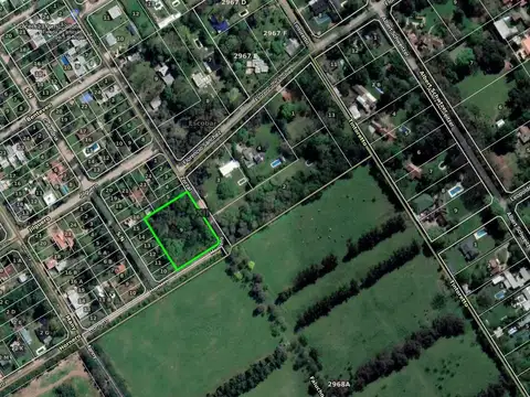 Gran terreno de 3700 mts2 en esquina de zorzal y honero