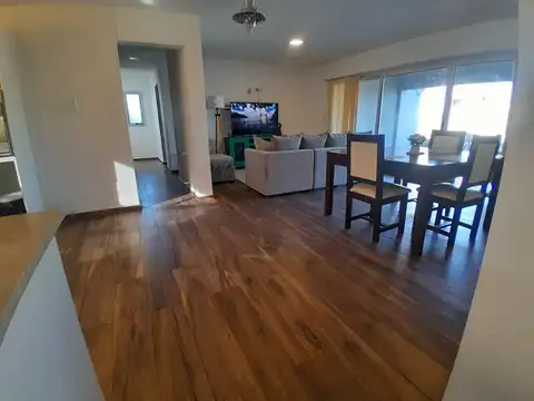Casa a la venta en B Las Cortaderas 2. Guaymallén