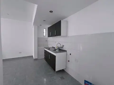 Depto Tipo Casa 3 ambientes con 1 baño