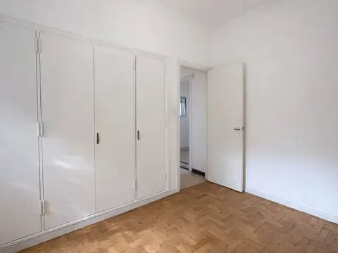 Depto Tipo Casa en Alquiler 46 años