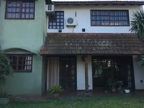 Venta , Casa , Chalet , Padua , 3 Dormitorios