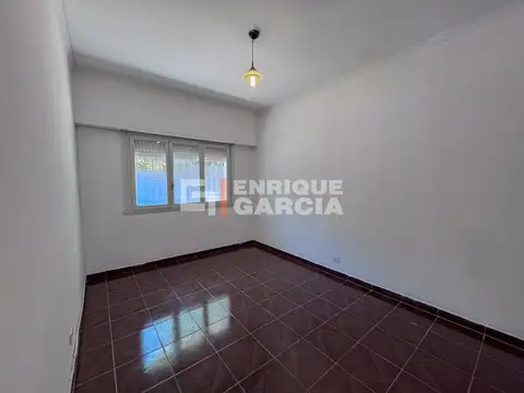 Depto Tipo Casa en Venta en Parque Chas, USD 162.000