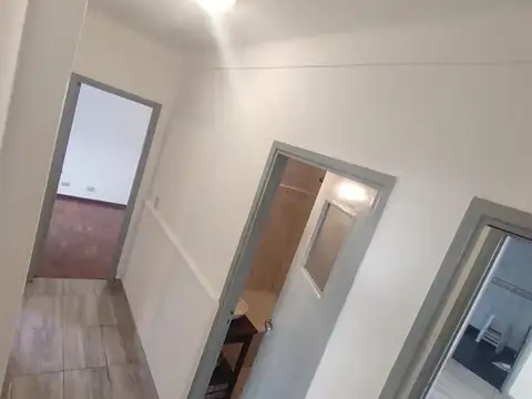 Depto Tipo Casa en Alquiler en Lanus Oeste, $ 700.000