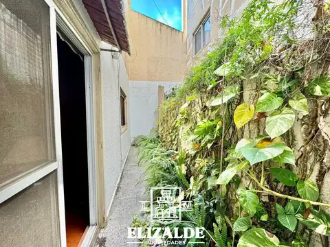 Departamento en Venta en La Lucila-Vias/Maipu, USD 130.000