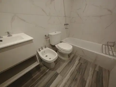 Depto Tipo Casa en Alquiler en San Isidro, $ 1.100.000