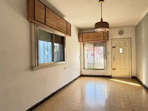 Casa en Venta en Berazategui, USD 84.900