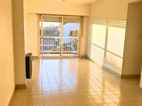 Departamento - Olivos-Maipu/Uzal