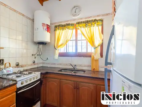 Chalet: Almafuerte N° 860 E/ Olmos y Cramer - Nueva Atlantis - C1048