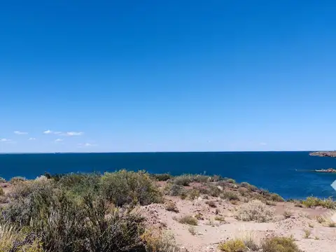 Venta  Lote 878m2,  B° La Peninsula  Mari Menuco