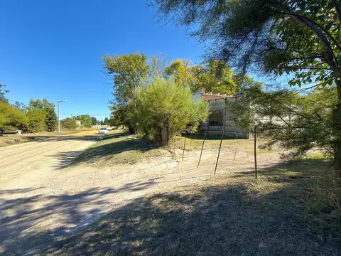 CASAQUINTA CON GALPON/TALLER EN MARIA IGNACIA VELA