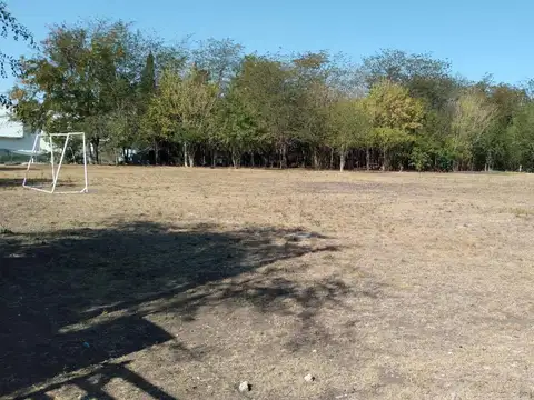 Terreno en Alquiler en La Plata, $ 300.000