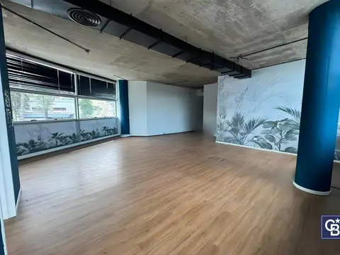 Oficina en Alquiler en Champagnat, $ 1.796.900