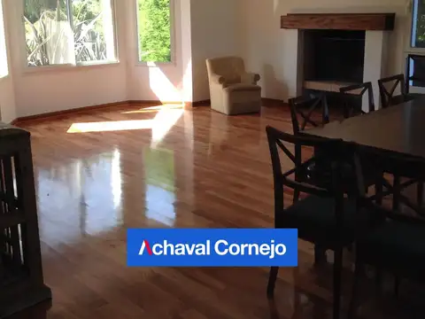 Casa 6 ambientes con 3 baños