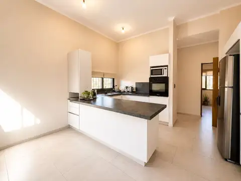 Casa en Venta en Villa Nueva de Guaymallen, USD 190.000
