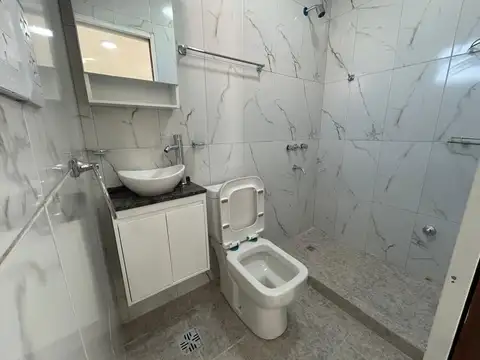 Depto Tipo Casa en Alquiler A Estrenar