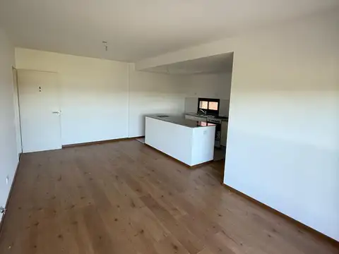 Departamento en Alquiler en Fisherton, $ 650.000