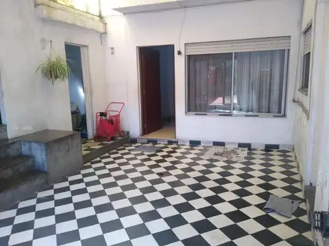 Depto Tipo Casa en Venta de 5 ambientes