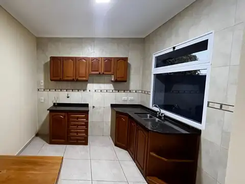 CASA VTA EN SAN JERÓNIMO NORTE Luminosa, moderna