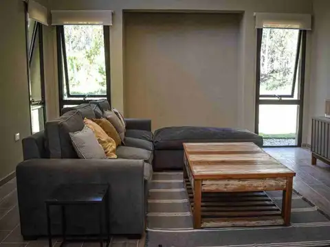 Casa en Venta en Villarobles, USD 235.000