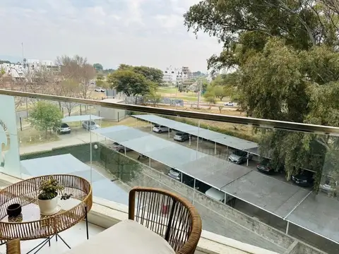 Departamento en Alquiler con 2 cocheras