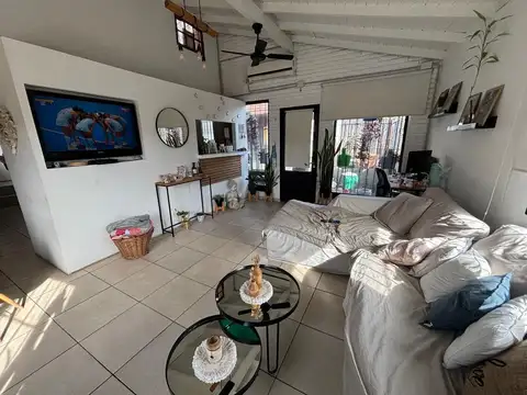 Casa en Venta en Villa Pueyrredon, USD 238.000