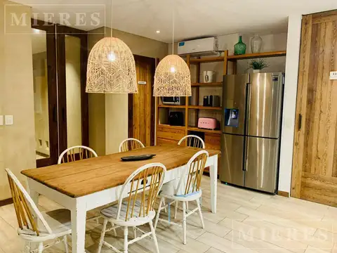 Casa 6 ambientes con 3 baños