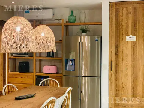 Casa en Alquiler Temporal en Talar Del Lago, USD 3.200
