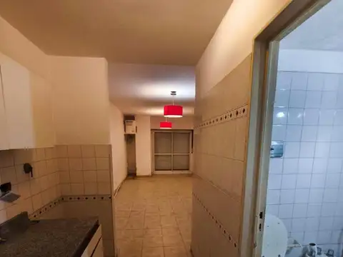 MONOAMBIENTE CON PATIO VENTA V. BALLESTER CENTRO OPORTUNIDAD