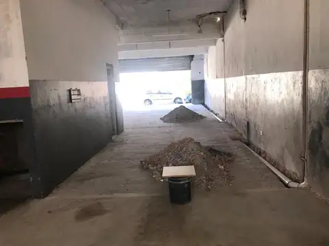 Local en Venta en Las Avenidas, USD 320.000