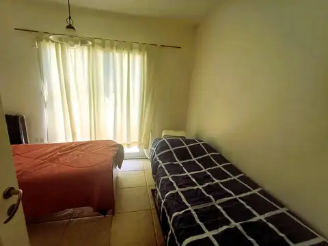 Depto Tipo Casa 3 ambientes con 2 baños