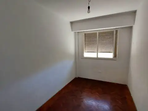 PISO EXCLUSIVO . SUPER LUMINOSO!Apto profesional