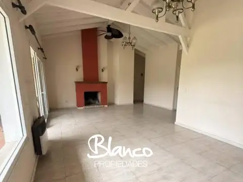 Casa en Venta en Acacias Blancas, USD 210.000
