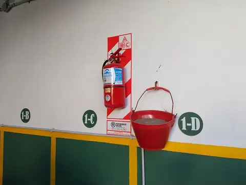 Cochera en Venta para coche grande