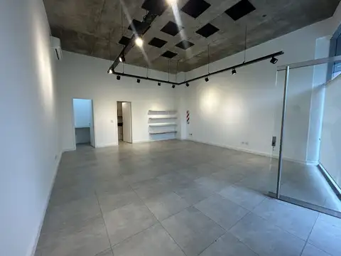 ALQUILER LOCAL 56 MTS2 - EDIFICIO MERIDIANO PILAR