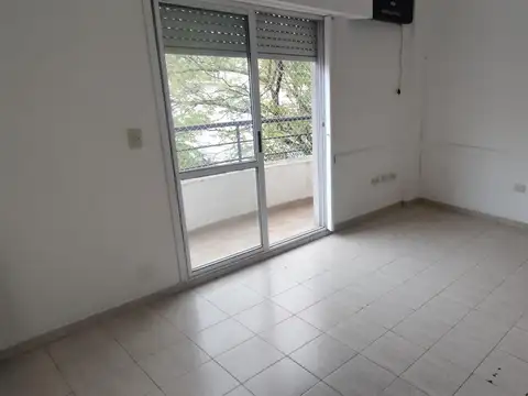 Mitre 800, Piso 2°