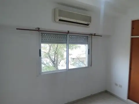 Departamento 2 amb / 40 m2 / luminoso / c balcon al frente