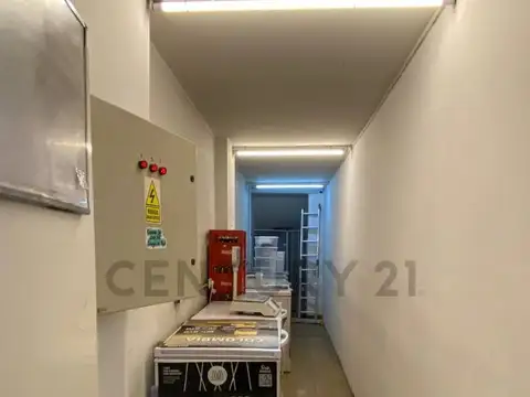Avenida Francisco Beiró 5200, Piso 0