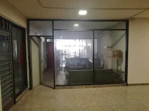 Av. Colón 300, Piso 2°