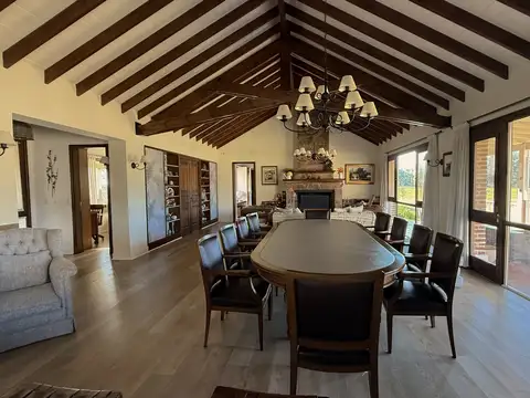 Casa en Venta en El Malacate, USD 430.000