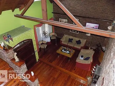 Casa en Venta con 1 cochera