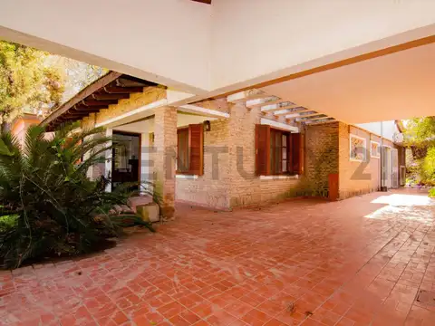Casa en Venta en Aldea, USD 295.000