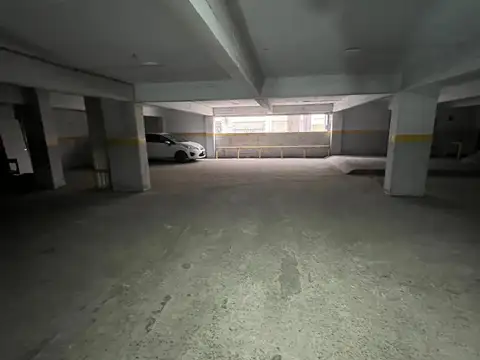 Cochera en Venta para coche grande